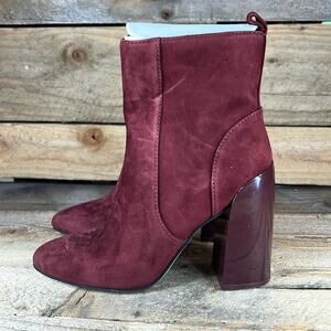 Vince Camuto Enverna Heeled Bootie - Burgundy Suede - 6 - New without box